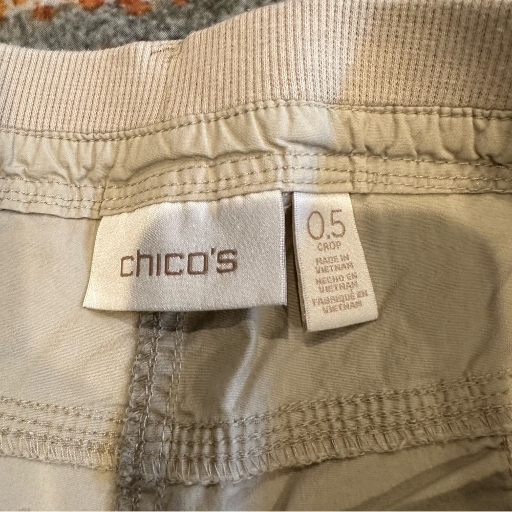 Chico's lightweight utility style mid rise pants light tan cropped capri length - Picture 13 of 15